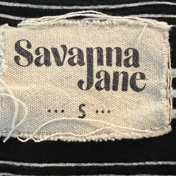 SAVANNA JANE Embroidered Top - S - Picture 6 of 7
